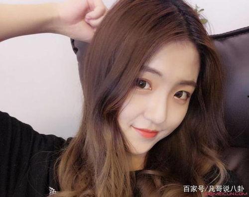 抖音网红爆料网站大全 明星视频在线观看,明星视频在线观看，揭秘娱乐圈幕后故事